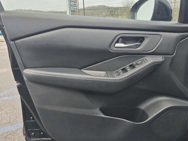 2024 Nissan Rogue AWD SV