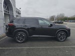 2024 Nissan Rogue AWD SV