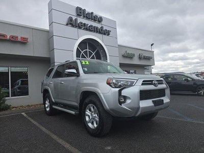 2022 Toyota 4Runner SR5 Premium 4WD (Natl)