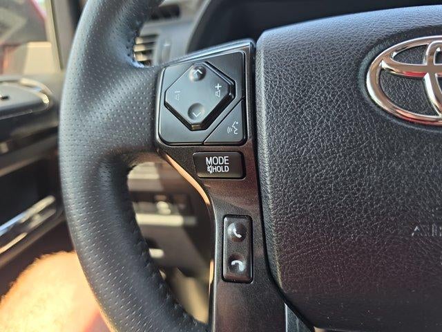 2024 Toyota 4Runner TRD Off Road 4WD (Natl)