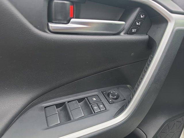 2019 Toyota RAV4 Limited AWD (GS)