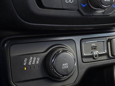 2022 Jeep Renegade Altitude 4x4