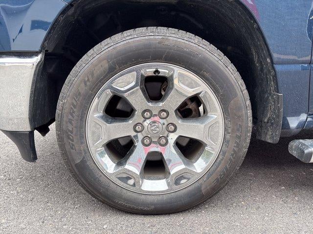 2021 RAM 1500 Big Horn 4x4 Crew Cab 5'7" Box