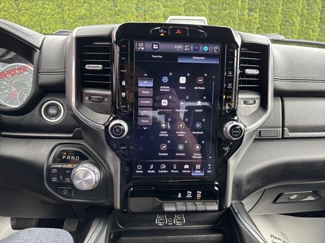 2025 RAM 1500 Laramie 4x4 Crew Cab 5'7" Box