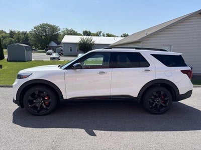 2023 Ford Explorer ST 4WD