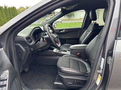 2025 Ford Escape ST-Line Select AWD