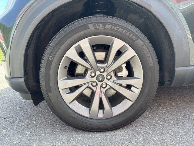 2024 Ford Explorer XLT 4WD