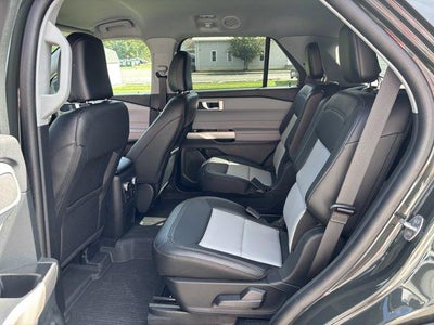 2024 Ford Explorer XLT 4WD
