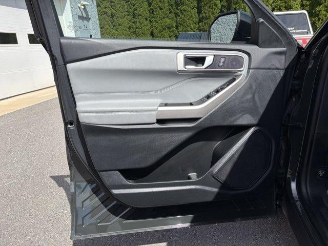2024 Ford Explorer XLT 4WD