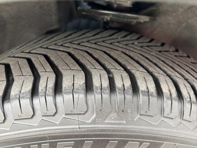 2021 Ford Explorer XLT 4WD