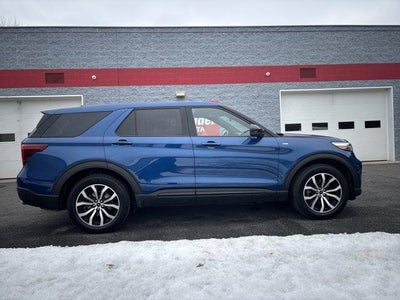 2022 Ford Explorer ST-Line 4WD