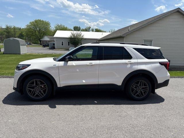 2025 Ford Explorer ST-Line 4WD