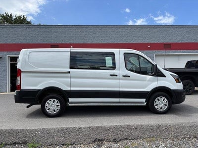 2025 Ford Transit Cargo Van T-250 130" Low Rf 9070 GVWR RWD