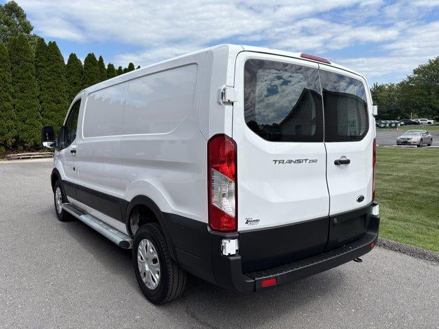 2025 Ford Transit Cargo Van T-250 130" Low Rf 9070 GVWR RWD