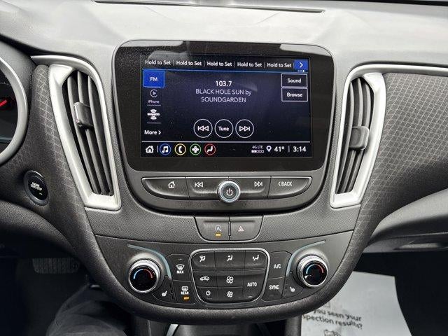 2023 Chevrolet Malibu 4dr Sdn 1LT