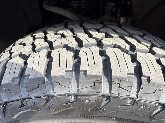 2022 Chevrolet Silverado 1500 Crew Cab Short Box 4-Wheel Drive Custom