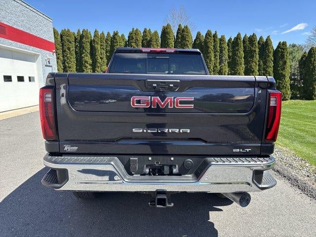 2026 GMC Sierra 2500 HD Crew Cab Standard Box 4-Wheel Drive SLT