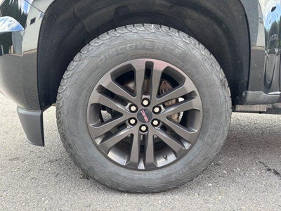 2020 GMC Canyon Crew Cab Short Box 4-Wheel Drive SLE
