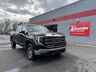 2025 GMC Sierra 1500 Crew Cab Short Box 4-Wheel Drive SLT