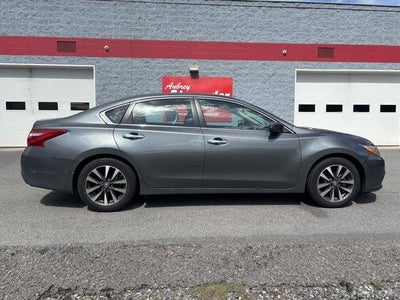 2017 Nissan Altima 2017.5 2.5 SV Sedan