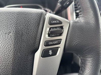 2021 Nissan Titan 4x4 Crew Cab SV