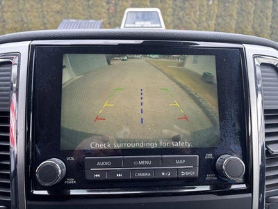 2021 Nissan Titan 4x4 Crew Cab SV