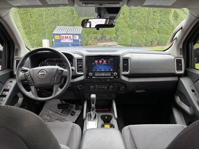 2023 Nissan Frontier Crew Cab 4x4 SV Auto