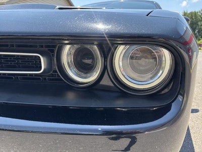 2016 Dodge Challenger 2dr Cpe SXT