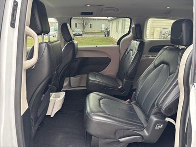 2024 Chrysler Pacifica Touring L FWD