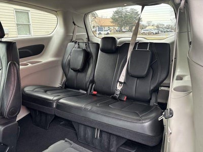 2024 Chrysler Pacifica Touring L FWD
