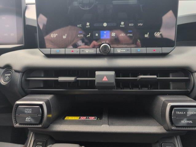 2026 Toyota RAV4 XLE Premium AWD (Natl)