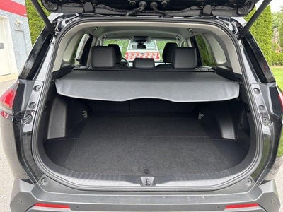 2026 Toyota RAV4 XLE Premium AWD (Natl)