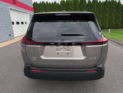 2026 Toyota RAV4 XLE Premium AWD (Natl)