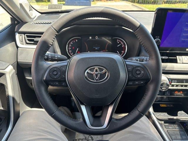 2023 Toyota RAV4 XLE Premium AWD (Natl)