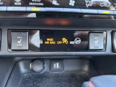 2024 Toyota RAV4 XLE Premium AWD (Natl)