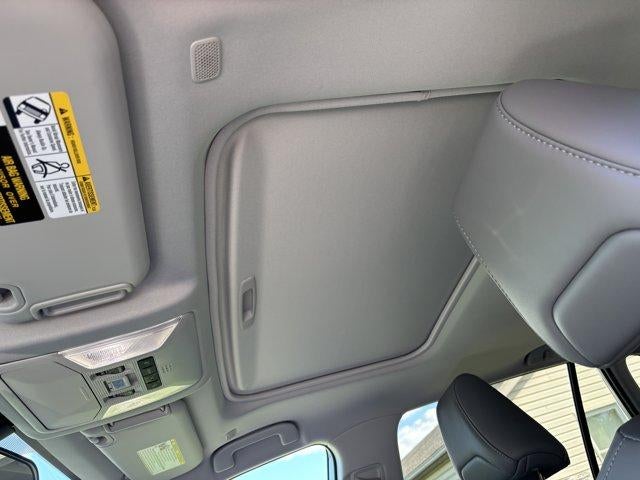 2024 Toyota RAV4 XLE Premium AWD (Natl)