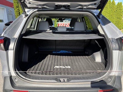 2024 Toyota RAV4 XLE Premium AWD (Natl)