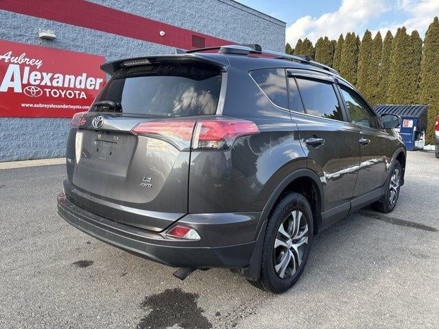 2017 Toyota RAV4 LE AWD (Natl)