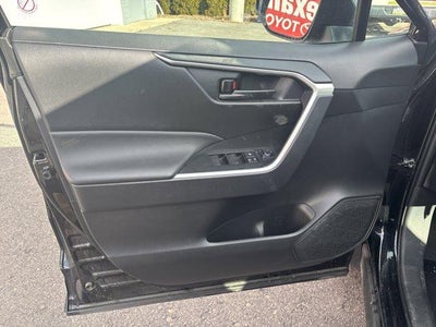 2025 Toyota RAV4 LE AWD (Natl)