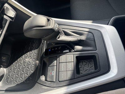 2025 Toyota RAV4 LE AWD (Natl)