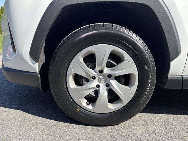 2024 Toyota RAV4 LE AWD (Natl)