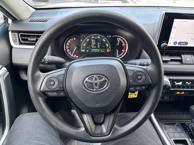 2023 Toyota RAV4 LE FWD (GS)