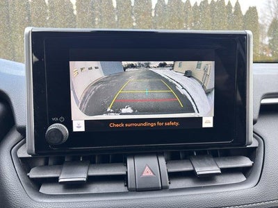 2023 Toyota RAV4 LE FWD (GS)