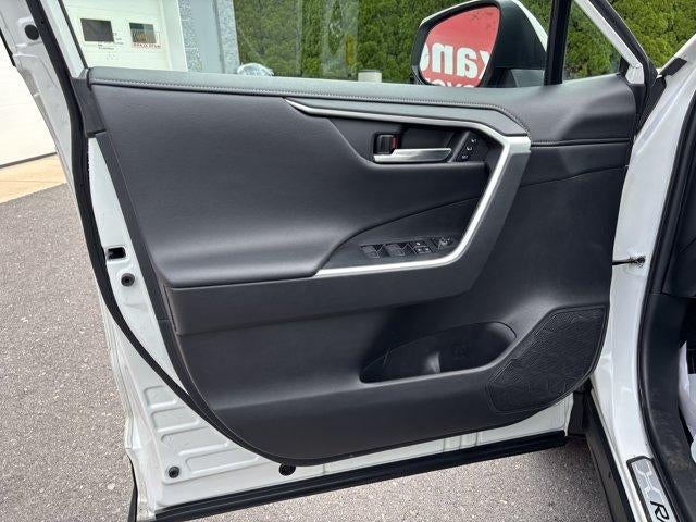 2022 Toyota RAV4 Limited AWD (GS)