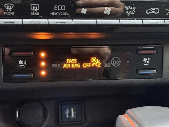 2024 Toyota RAV4 Limited AWD (GS)