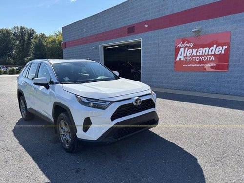 2025 Toyota RAV4 XLE AWD (Natl)