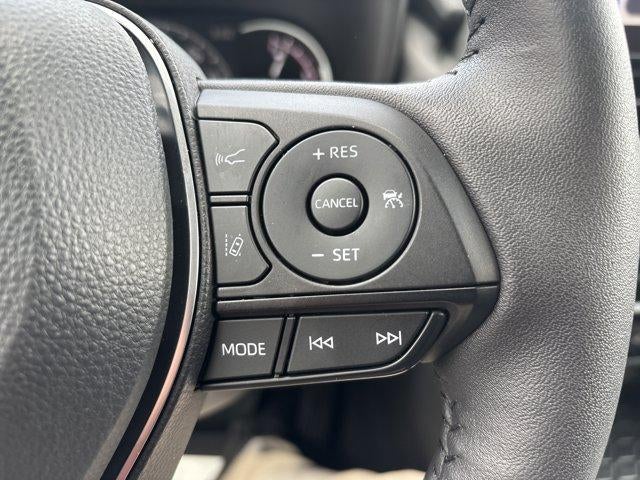 2025 Toyota RAV4 XLE AWD (Natl)