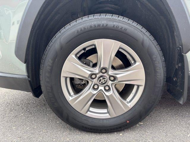 2023 Toyota RAV4 XLE AWD (Natl)