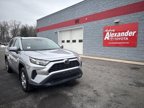 2025 Toyota RAV4 XLE AWD (Natl)