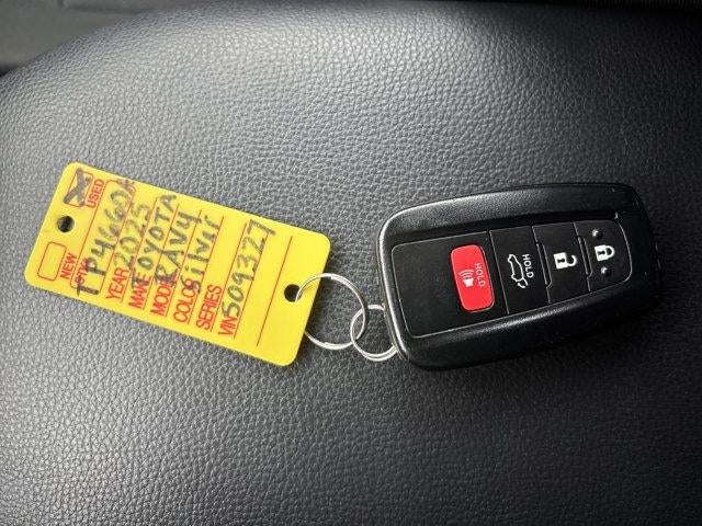 2025 Toyota RAV4 XLE AWD (Natl)